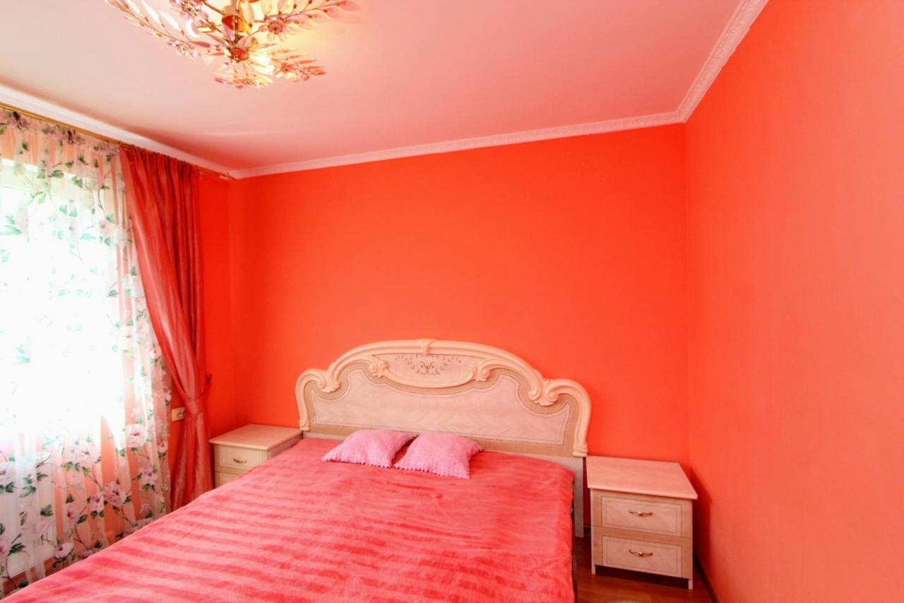 Cottage "Kliverent" Яремче Екстер'єр фото