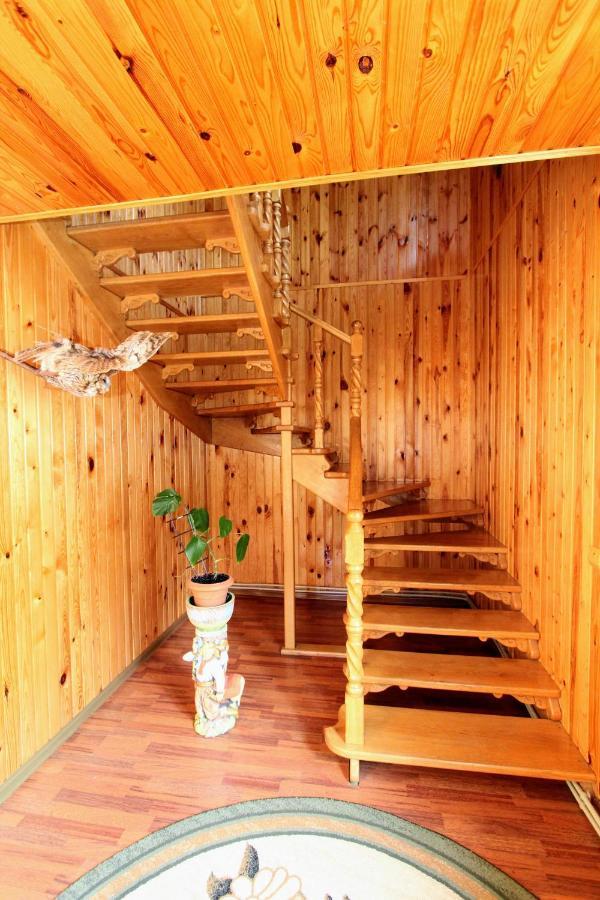 Cottage "Kliverent" Яремче Екстер'єр фото