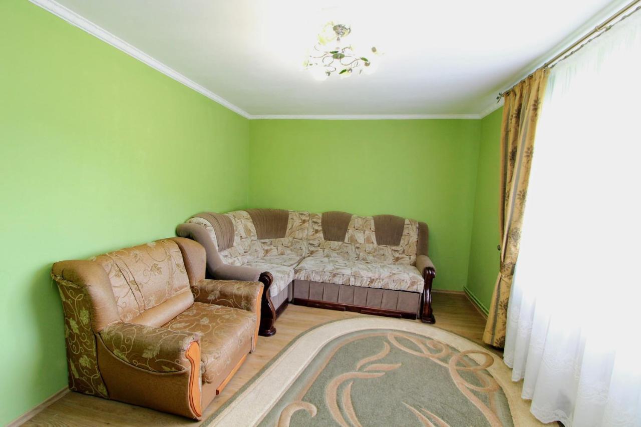 Cottage "Kliverent" Яремче Екстер'єр фото
